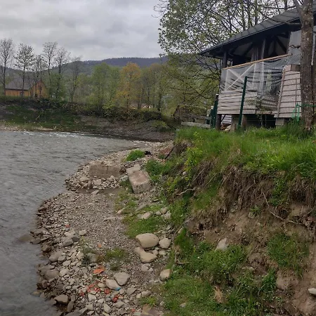 Appartement на березі річки