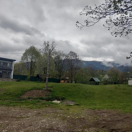 Apartamento на березі річки *