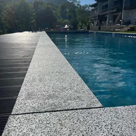 Apartment на березі річки *