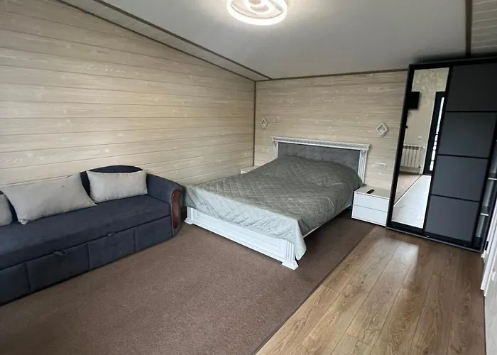 на березі річки Apartment *